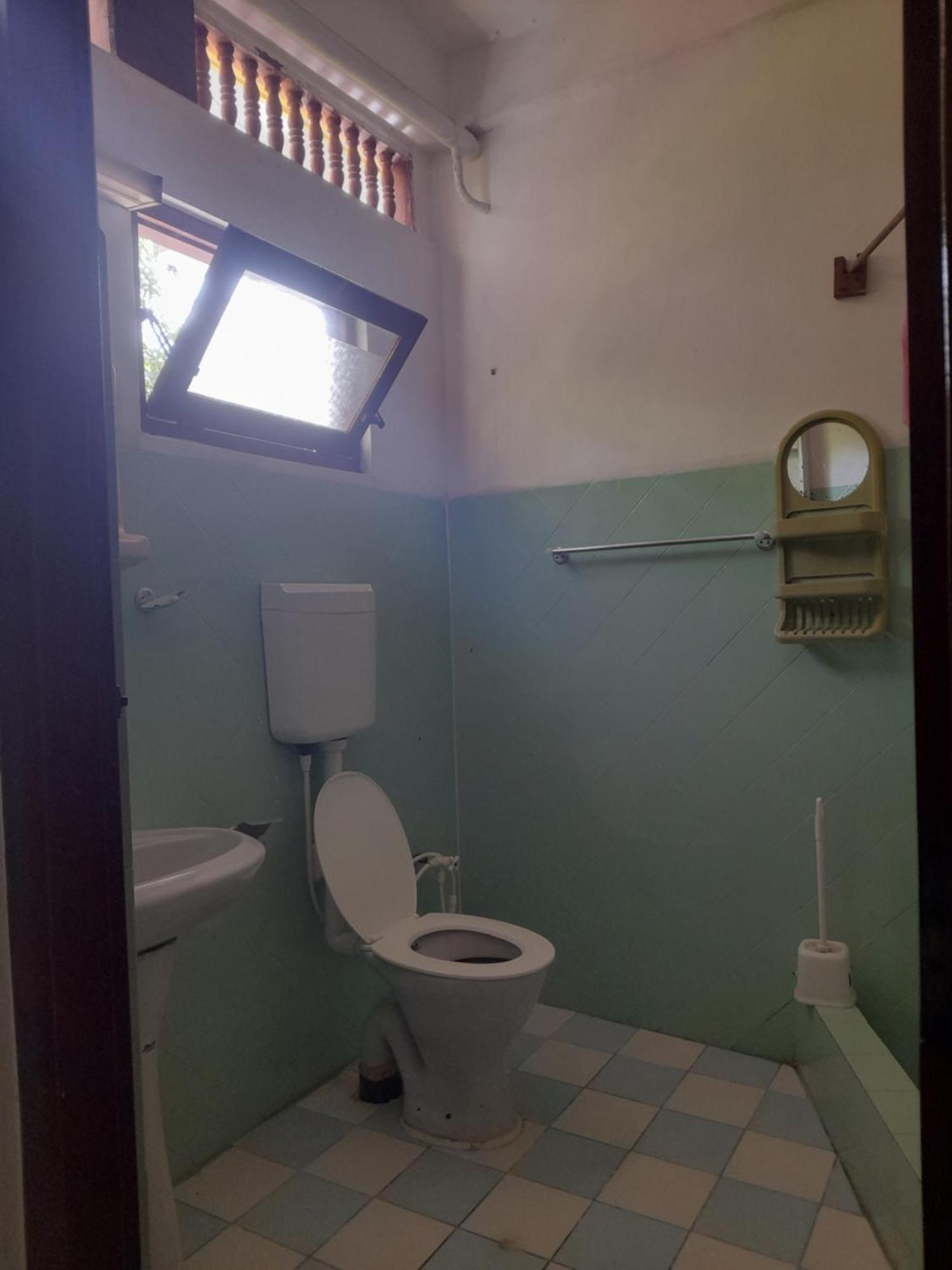 Hotel Santis 히카두와 외부 사진
