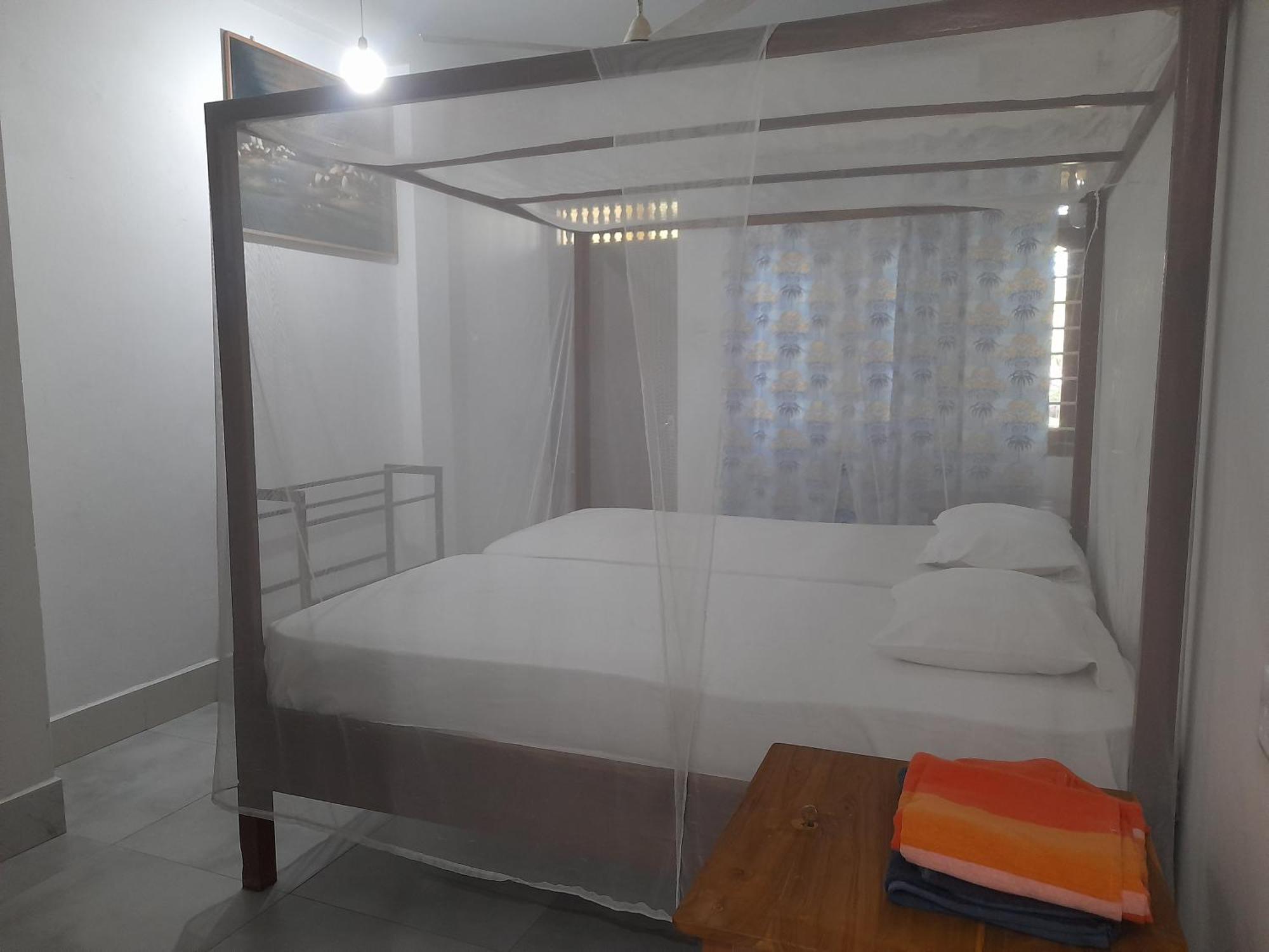 Hotel Santis 히카두와 외부 사진